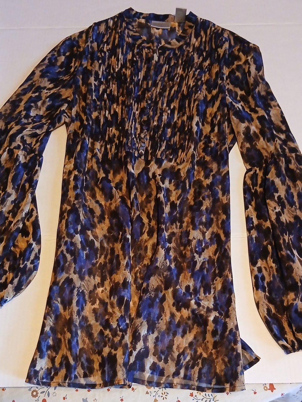 CHICOS Blue and Brown Animal Print Long-Sleeve Women’s Top
